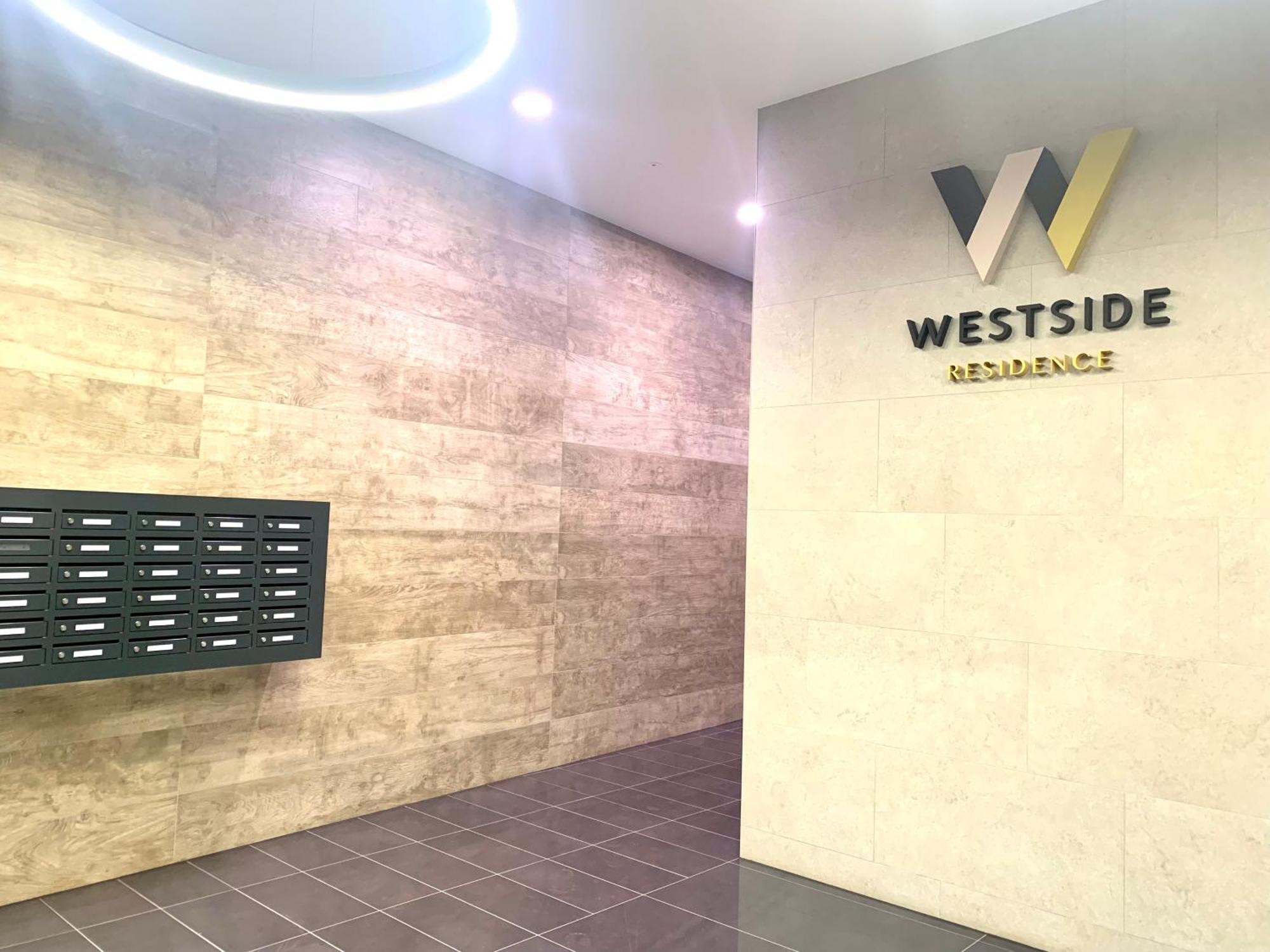 Westside Residence Apartment - Modern & Peaceful - Free Garage! Budapeste Exterior foto